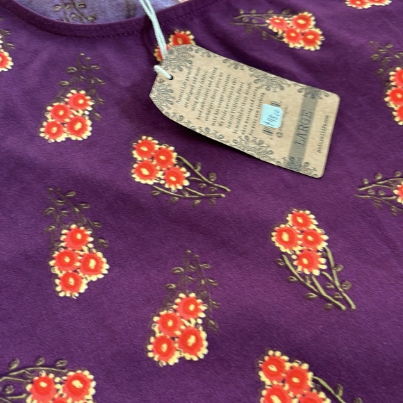 Natural Life purple floral tunic size large - Picture 2 of 2